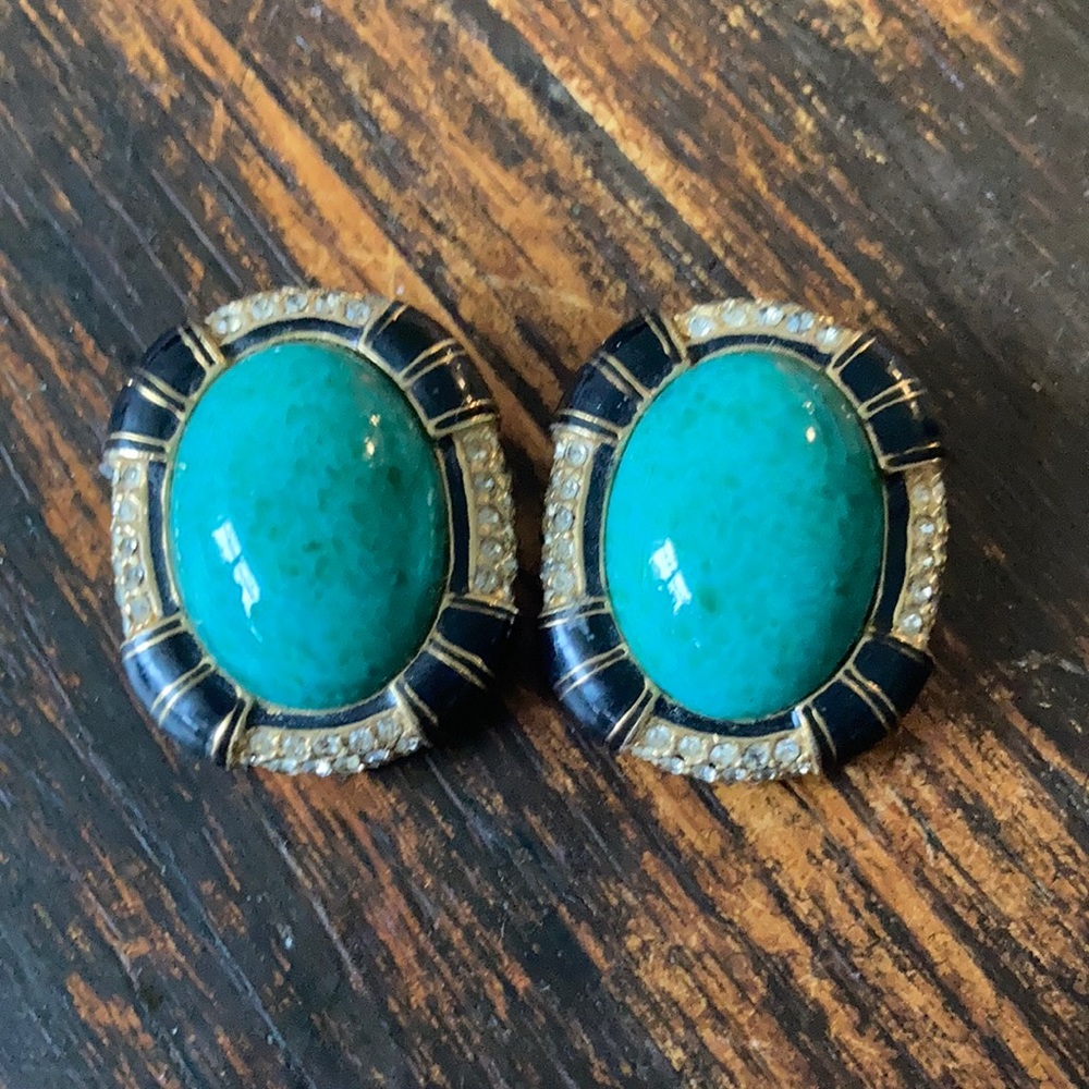 Ciner clip-on earrings